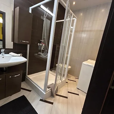 Stylish Modern - 1 Minutes Away From Parliament * בודפשט