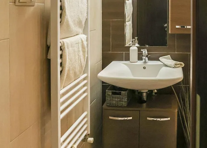 Stylish Modern - 1 Minutes Away From Parliament Apartman Budapest