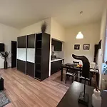 Stylish Modern - 1 Minutes Away From Parliament Lejlighed Budapest